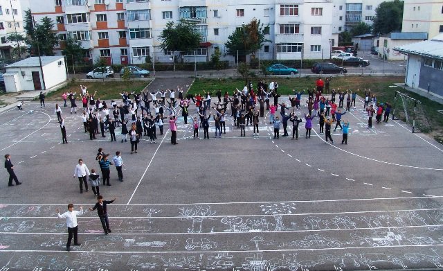 Ziua Mondială a Educației la Școala Gimnazială Nr. 11 Botoșani - FOTO