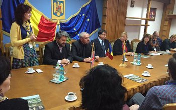 Matematicieni din trei ţări reuniţi …