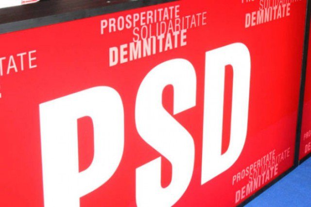 Peste 8000 de membrii PSD votează duminică liderul naţional de partid