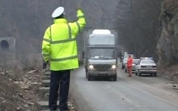 Trafic restricţionat în mai multe …