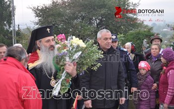 Prefectul Costică Macaleți alături de …