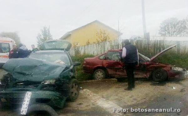 Accident deosebit de grav la Roșiori: Trei persoane printre care și un copil au ajuns la spital