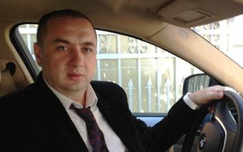 Poliţia e pe urmele lui …