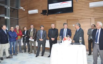 Oameni de afaceri şi autorităţi …