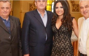 Consiliera de 23 de ani …