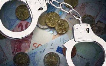 Poliţist din cadrul Serviciului Rutier …