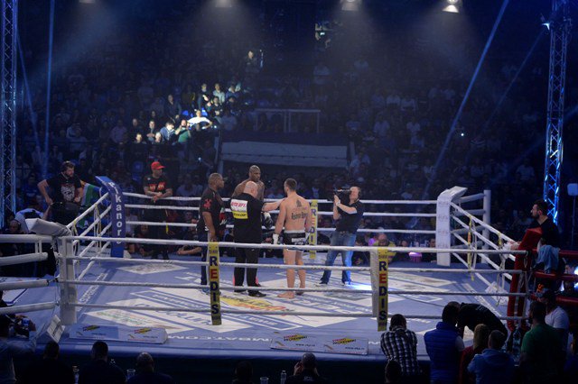 Jumătate din încasările de la marea finală Superkombat vor fi donate pentru victimele incendiului de la Colectiv