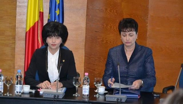 Senatorul Doina Federovici: Salariile tuturor bugetarilor vor fi majorate!