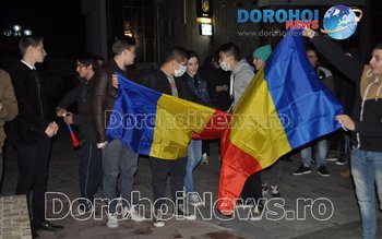 Aproximativ 30 de tineri prezenți …