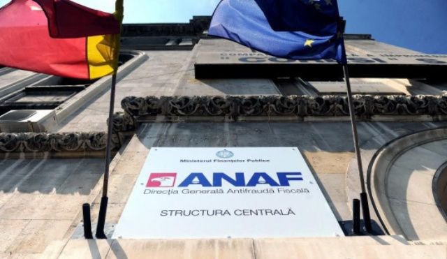 Protest la Finanţe: Angajaţii întrerup joi lucrul şi cer demisia preşedintelui ANAF