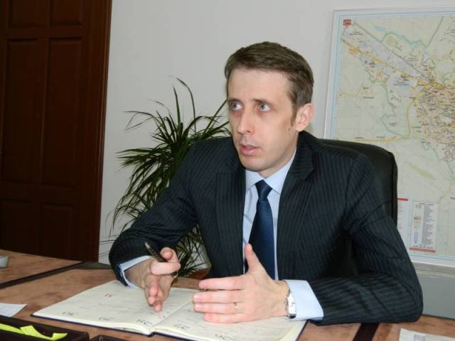 Primarul Ovidiu Portariuc a început demersurile pentru înfrăţirea Botoşaniului cu oraşul american Pittsburgh