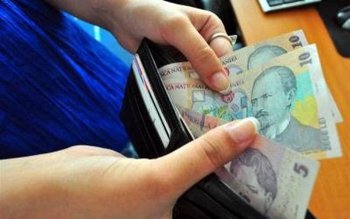 Atenţie! Bani falşi, pe piaţă: …