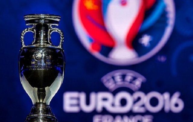 Euro 2016. România, în urna a 3-a a tragerilor la sorţi din 12 decembrie