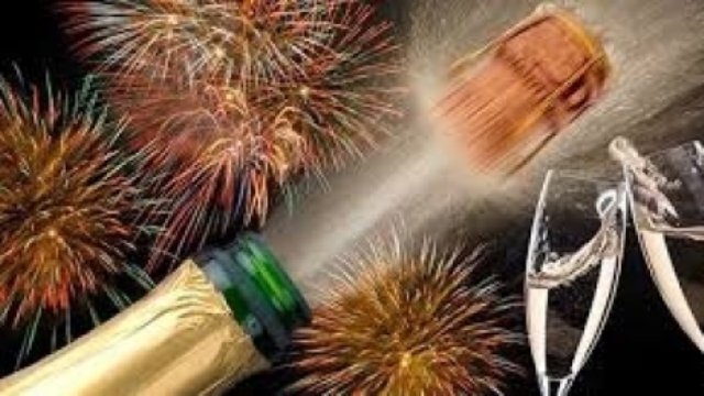 Consilierii municipali au dat undă verde organizării spectacolului de Revelion, cu 100.000 de lei