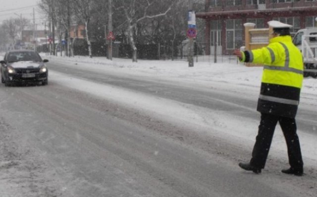 Atenţie! Ce şoferi riscă amenzi de 1600 de lei. Se întâmplă în aceste zile