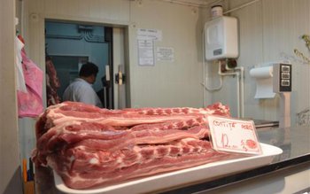 Hala de carne din Piața …