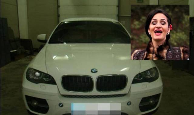Scandal la frontiera cu Republica Moldova. Cântăreață de muzică populară, prinsă într-o mașină furată!