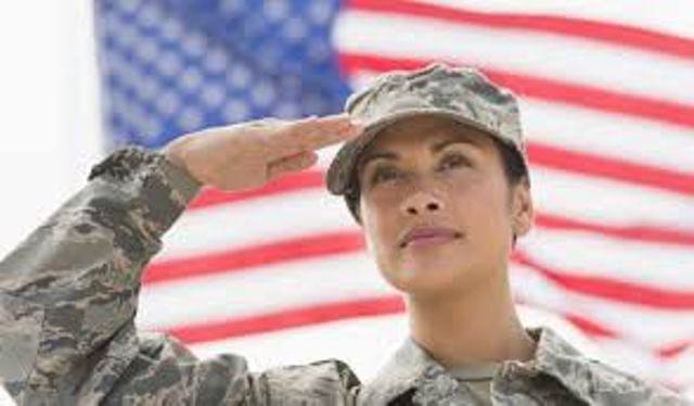 Decizie istorică: Femeile din armata americană vor avea acces în toate posturile de luptă