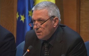 Prefectul solicită primarilor să-şi îndrepte …