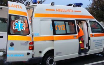 Angajat al unei societăţi din …