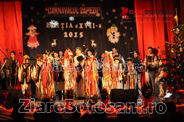 Folclorul, datinile şi obiceiurile de iarnă au definit prima seară a spectacolului „Carnavalul zăpezii”, ediţia a XVII-a – FOTO