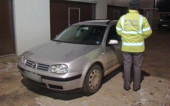 100.000 de ţigări confiscate de …