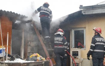 Trei familii din judeţ la …