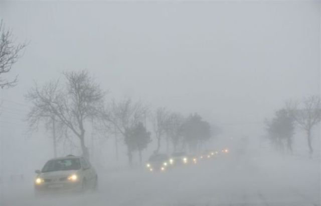 Urgia albă va îngropa România sub nămeţi. Combinaţia rară de ninsori, viscol şi ger a uimit meteorologii