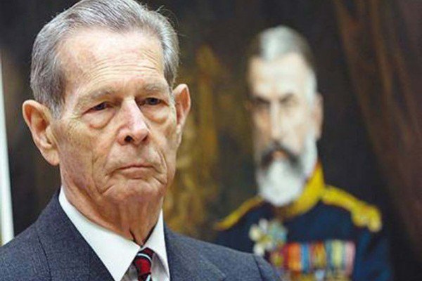 Regele Mihai a murit dar nu are loc de veci!