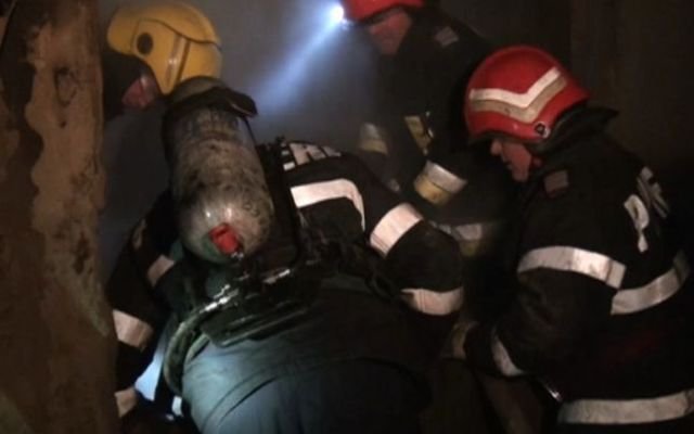 Bărbat rănit într-un incendiu, produs în această dimineață în comuna Broscăuți