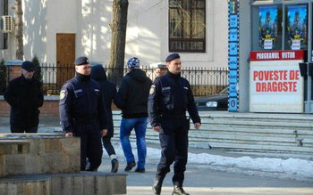 Peste o sută de sancţiuni …