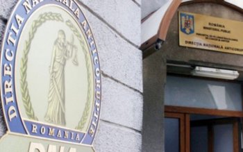 Primarul și viceprimarul orașului Hârlău, …