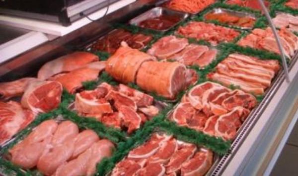 Tehnologia scăpată de sub control: Mori de la o înţepătură, dacă ai mâncat carne de porc cu antibiotice