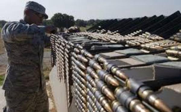 Este oficial! SUA înarmează Europa de Est și trimit armament greu în România