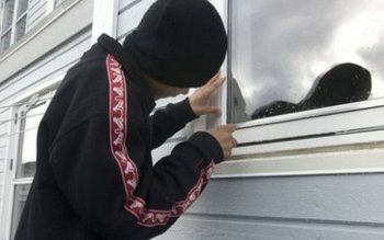 Minori cercetați pentru comiterea mai …