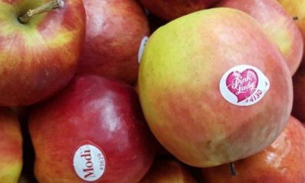 Cum îţi dai seama dacă fructele cumpărate au fost crescute cu pesticide. La ce trebuie să te uiţi