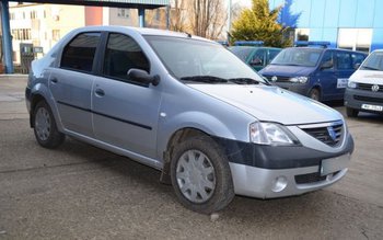 Bărbaţi cu dublă cetăţenie, depistaţi …