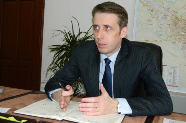 Primarul Ovidiu Portariuc cere demiterea directorului Locativa în cazul focarului de infecție din Tineretului