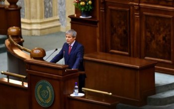 Cioloş este chemat în Parlament …