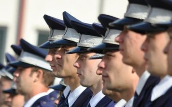 Angajări în Poliție! 2.500 de …