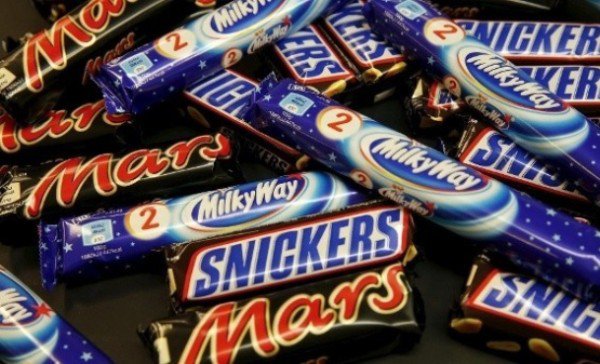 Mars retrage de pe șapte piețe europene batoanele de ciocolată Mars, Snickers și Milky Way