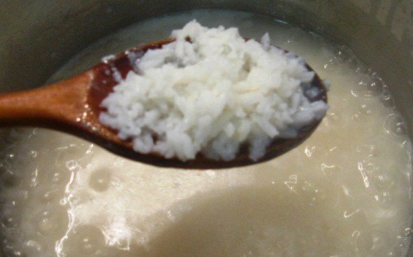 Apa de la orezul fiert un remediu ideal pentru sănătate