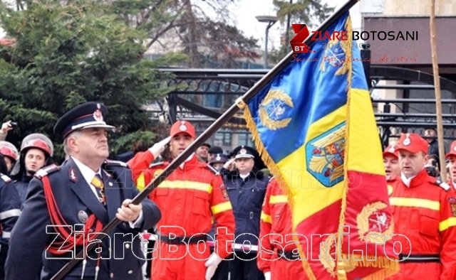 ISU Botoşani a primit Drapelul de Luptă - simbolul onoarei şi gloriei militare! - FOTO
