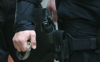 Scandal într-un bar de pe …