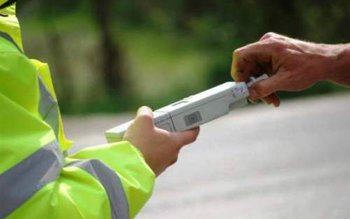 Bărbat depistat în trafic, deşi …