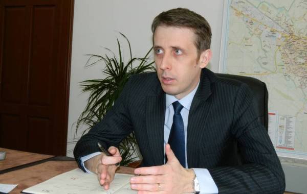Primarul invită partidele la consultările finale privind pactul „Pace politică pentru Botoșani”