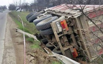 Atenţie la frâna de mână! …