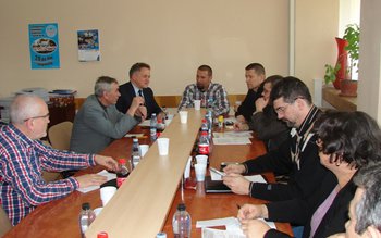 Cartel Alfa l-a anunţat pe …