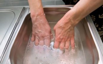 Efectele clorului pentru mâini. Pericole …
