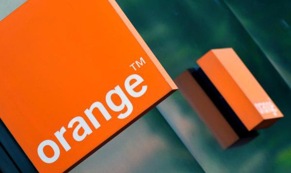 Anunț important de la Orange şi Vodafone!